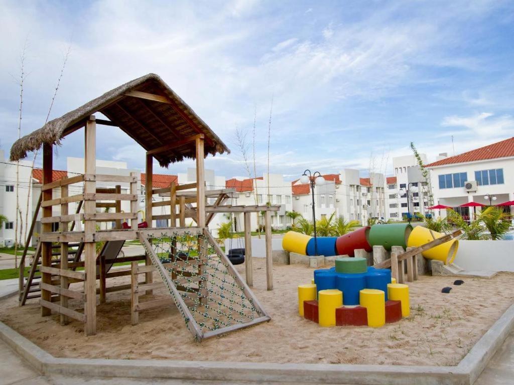 Terranova Suites Санта-Крус-де-ла-Сьєрра Екстер'єр фото