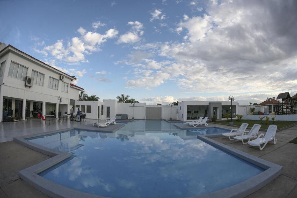 Terranova Suites Санта-Крус-де-ла-Сьєрра Екстер'єр фото