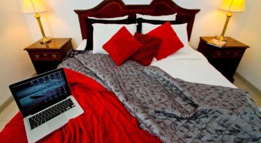 Terranova Suites Санта-Крус-де-ла-Сьєрра Екстер'єр фото